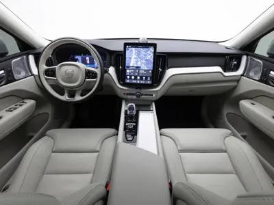 Volvo XC60 2026, 4495 км, за 46804.9 USD - фото 7