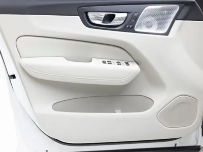 Volvo XC60 2026, 4495 км, за 46804.9 USD - фото 16