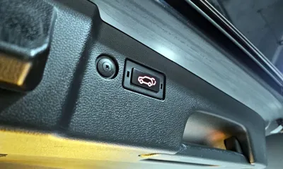 KG_Mobility_Ssangyong Torres 2023, 82878 км, за 12883.4 USD - фото 20