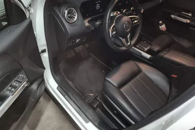 Mercedes-Benz GLB 2021, 27500 км, за 20240 USD - фото 16