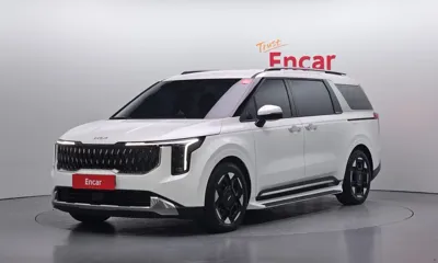 Kia Canival · 2024 год