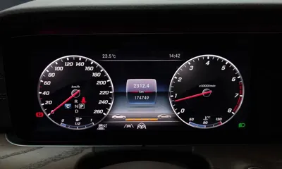 Mercedes-Benz E-Class 2020, 174749 км, за 13911.46 USD - фото 8
