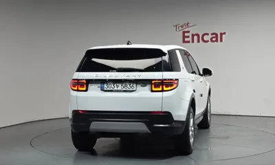 Land Rover Discovery Sport 2020, 68523 км, за 25937.71 USD - фото 4