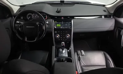 Land Rover Discovery Sport 2020, 68523 км, за 25937.71 USD - фото 7