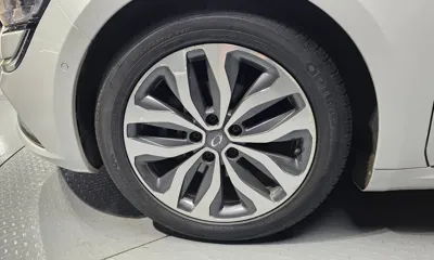 Renault-KoreaSamsung SM6 2016, 71040 км, за 5139.22 USD