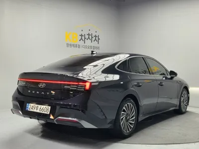 Hyundai Sonata 2024, 43948 км, за 18376.53 USD
