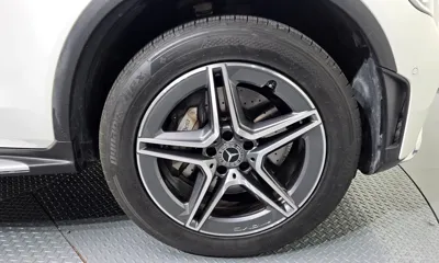 Mercedes-Benz GLC-Class 2022, 38683 км, за 30852.04 USD