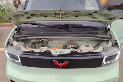 Wuling Hongguang MINIEV 2022, 29200 км, за 5103 USD - фото 30