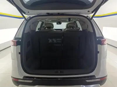 Kia Carnival 2022, 50400 км, за 27129.93 USD