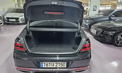 Genesis G90 2021, 127918 км, за 19860.64 USD - фото 12