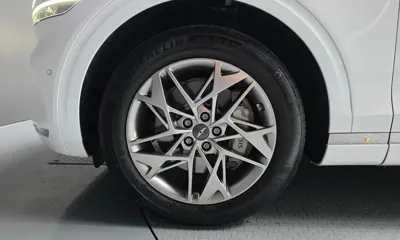 Genesis GV70 2023, 38018 км, за 26652.79 USD