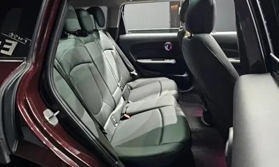 MINI Clubman 2019, 62401 км, за 9448.3 USD - фото 12