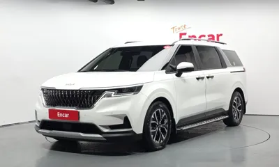 Kia Canival · 2021 год