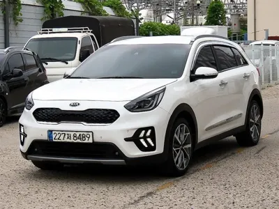 Kia Niro 2021, 84503 км, за 10271.07 USD