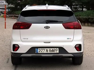 Kia Niro 2021, 84503 км, за 10271.07 USD
