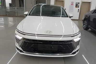 Hyundai Sonata 2024, 3900 км, за 17495 USD