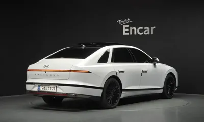 Hyundai Grandeur 2023, 87626 км, за 23442.07 USD
