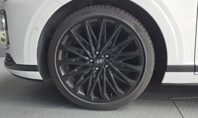 Hyundai Grandeur 2023, 87626 км, за 23442.07 USD