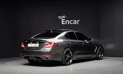 Genesis G70 2019, 106546 км, за 12669.83 USD