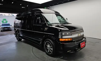 Chevrolet Express Van · 2017 год