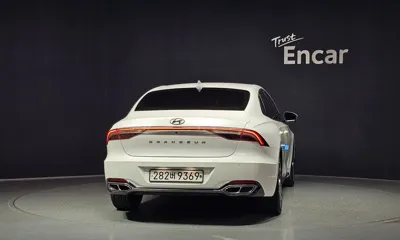 Hyundai Grandeur 2020, 24638 км, за 17920.44 USD