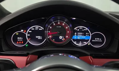 Porsche Cayenne 2023, 36998 км, за 71661.28 USD - фото 8