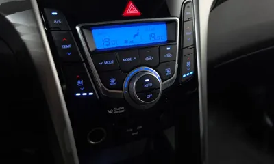 Hyundai i30 2015, 130705 км, за 4463.7 USD - фото 30