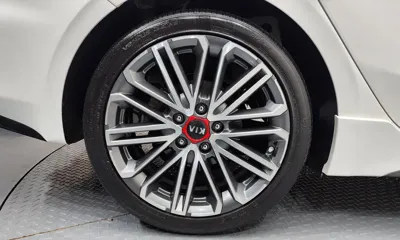 Kia K3 2019, 31566 км, за 10289.27 USD