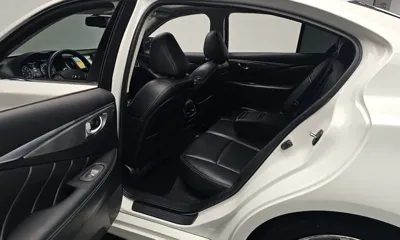 Infiniti Q50 2016, 55023 км, за 8403.91 USD - фото 11