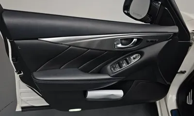 Infiniti Q50 2016, 55023 км, за 8403.91 USD - фото 24