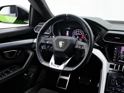 Lamborghini Urus 2021, 78000 км, за 291699.43 USD - фото 19