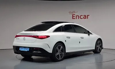 Mercedes-Benz EQE 2024, 23923 км, за 39022.82 USD