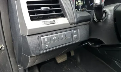 KG_Mobility_Ssangyong Rexton 2019, 197529 км, за 7739.27 USD - фото 18