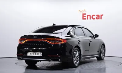 Hyundai Grandeur 2018, 141527 км, за 6688.74 USD