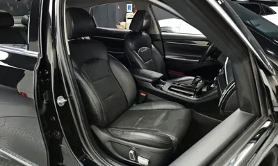 Hyundai Grandeur 2018, 141527 км, за 6688.74 USD - фото 10