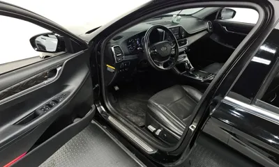 Hyundai Grandeur 2018, 141527 км, за 6688.74 USD - фото 11