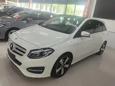 Mercedes-Benz B-Class · 2017 год