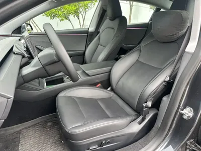 Tesla Model 3 2024, 24000 км, за 25490.26 USD