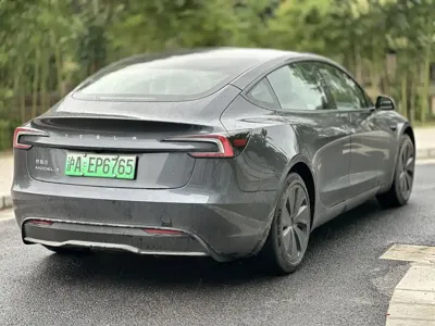 Tesla Model 3 2024, 24000 км, за 25261.05 USD - фото 9