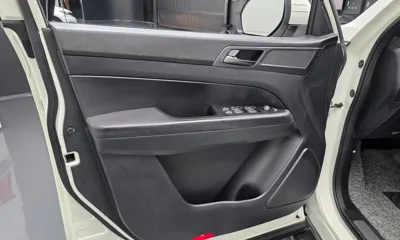 KG_Mobility_Ssangyong Rexton 2023, 54748 км, за 15032.17 USD - фото 24