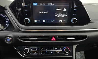 Hyundai Sonata 2020, 113820 км, за 9058.68 USD - фото 17