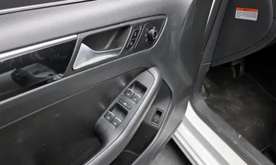 Volkswagen Jetta 2016, 106442 км, за 5222.11 USD - фото 18