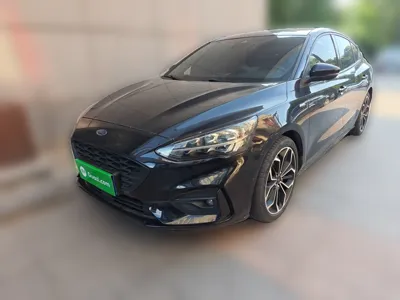 Ford Focus · 2020 год