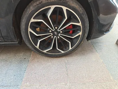 Ford Focus 2020, 60600 км, за 8890 USD