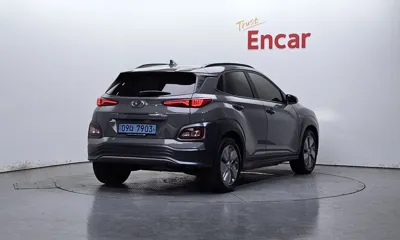 Hyundai Kona 2020, 101420 км, за 11311.18 USD