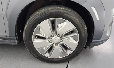Hyundai Kona 2020, 101420 км, за 11311.18 USD