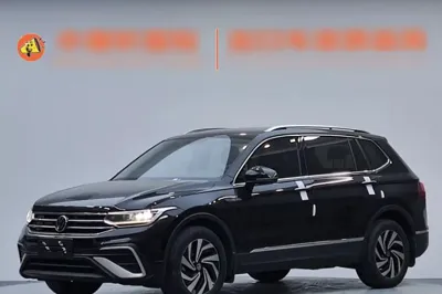 Volkswagen Tiguan L 2023, 26600 км, за 29079 USD