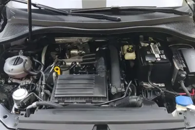 Volkswagen Tiguan L 2023, 26600 км, за 29079 USD - фото 17
