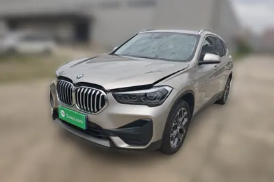 BMW X1 · 2020 год