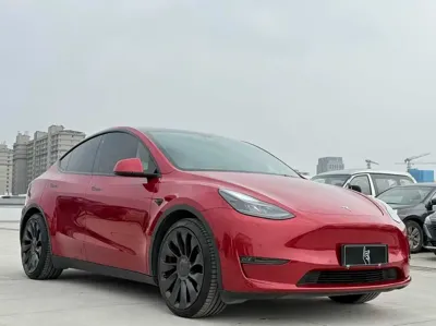 Tesla Model Y 2023, 47000 км, за 20413.27 USD